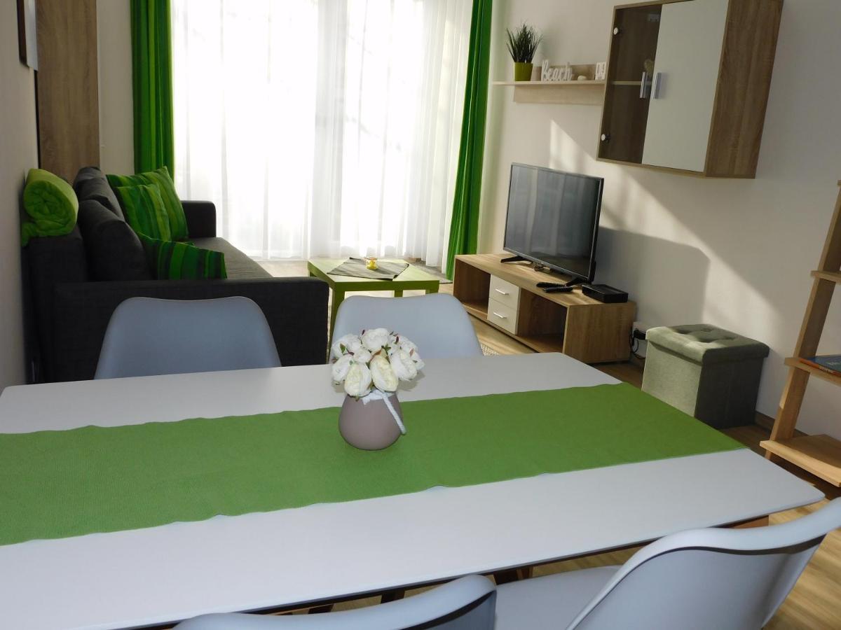 Katamaran Apartment Siofok Ngoại thất bức ảnh