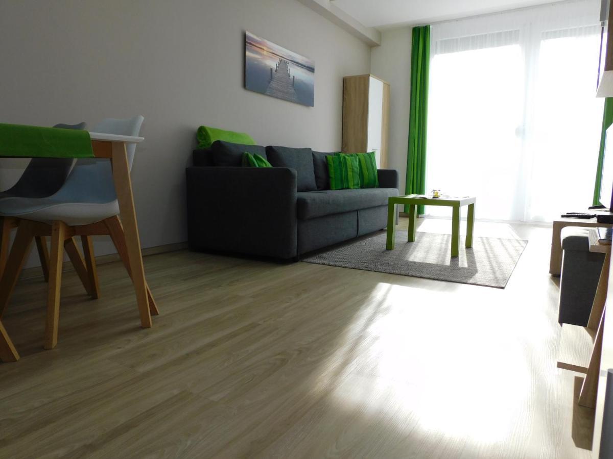 Katamaran Apartment Siofok Ngoại thất bức ảnh