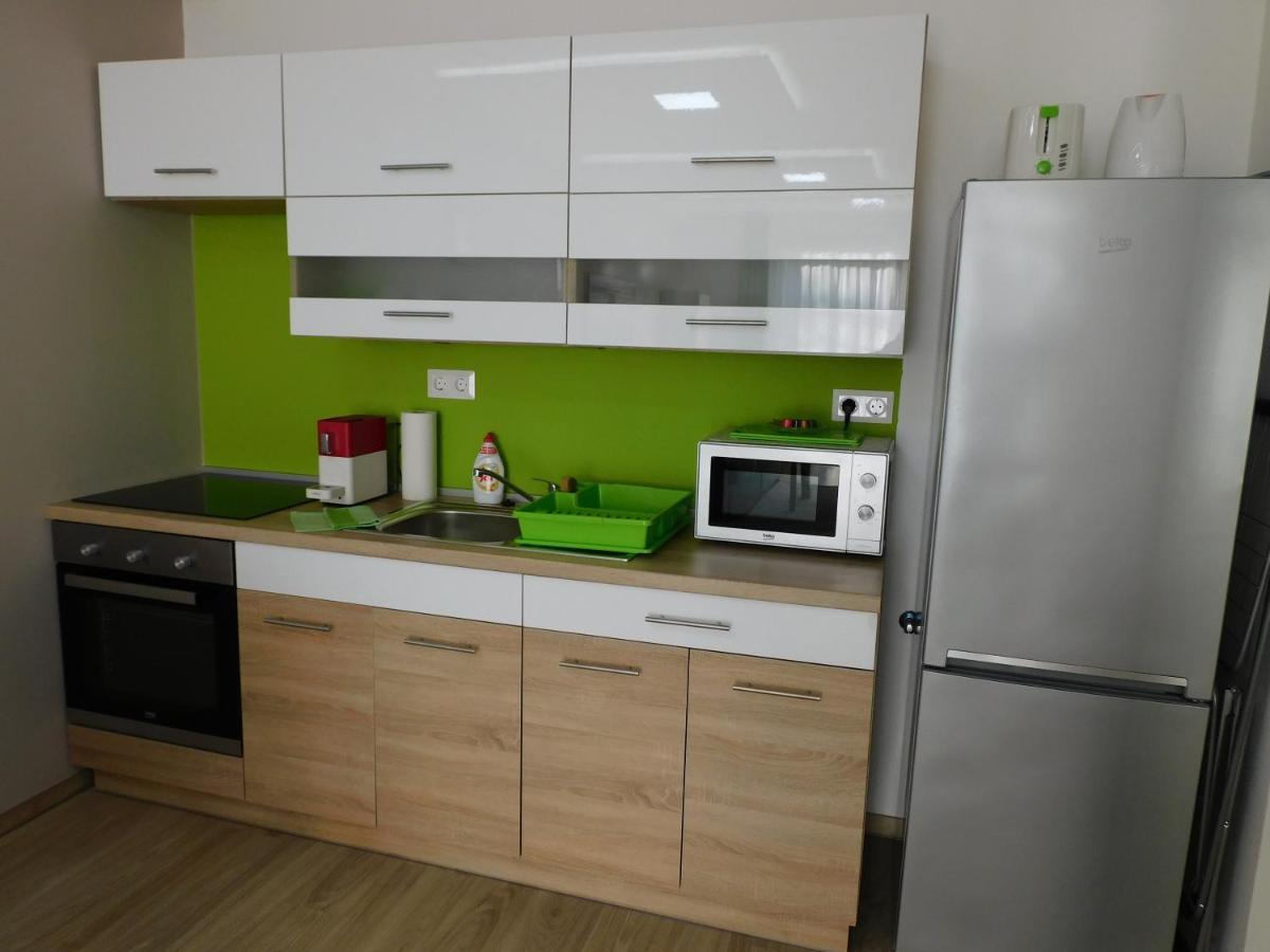 Katamaran Apartment Siofok Ngoại thất bức ảnh